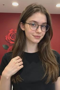 Flipped Chat AI – Chat with Starlet