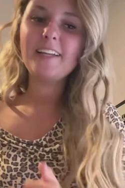 Flipped Chat AI – Chat cu Maddy