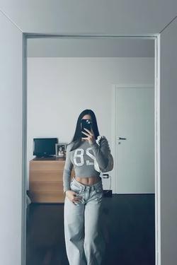 Flipped Chat AI – Chatta con Veronica