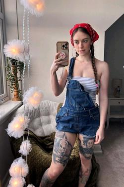 Flipped Chat AI – Chat cu Danielle