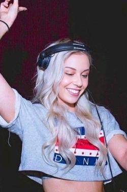 Flipped Chat AI – Chatear con Kaelin Vesper