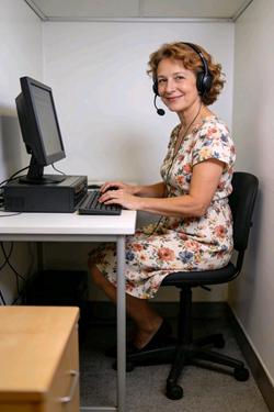 Flipped Chat AI – Chat cu Mătușa Grace
