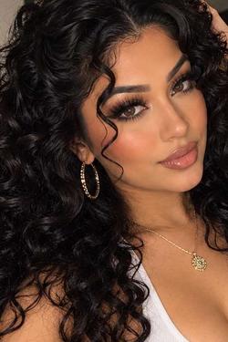 AI trò chuyện đảo ngược – Trò chuyện với Isabella Reyes