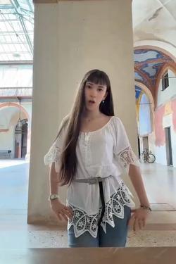 Flipped Chat AI – Chatta con Alessia