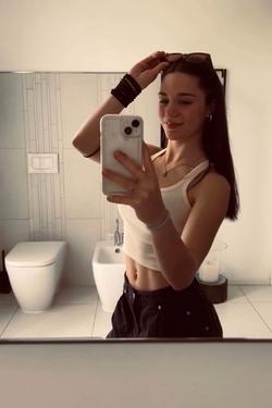 Flipped Chat AI – Chatta con Veronica