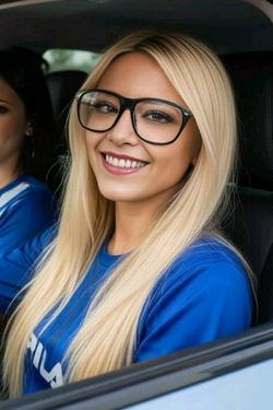 Flipped Chat AI – kalbėkite su KAROLINA