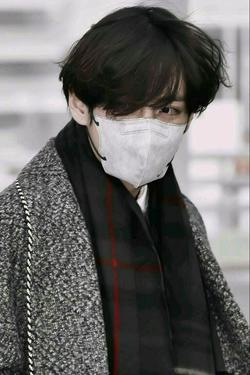 Flipped Chat AI – Chat cu Kim Taehyung cousin brother 