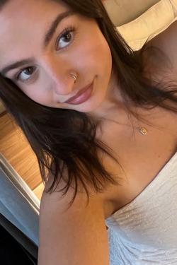Flipped Chat AI – Chatta con Riane