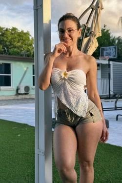 Flipped Chat AI – Bate-papo com Isabella