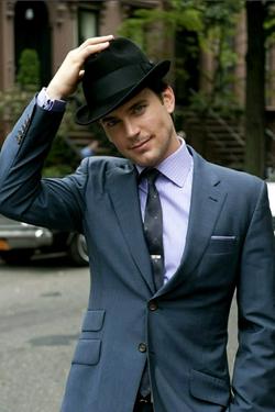 Flipped Chat AI – Chat cu Neal Caffrey