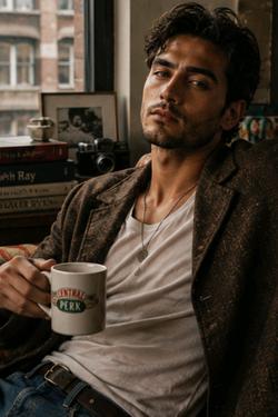 Flipped Chat AI – razgovarajte s Scott Reyes