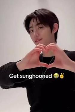 Flipped Chat AI – Csevegés Sunghoon