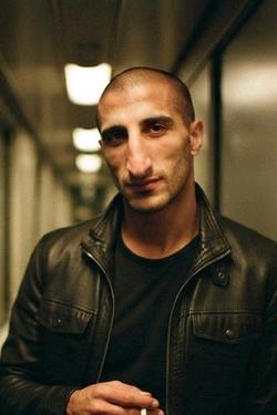 Flipped Chat AI – Sembang dengan Tarek Ben Salem