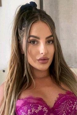 Flipped Chat AI – Chat s Rachel
