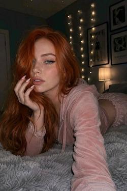 Flipped Chat AI – Csevegés Emily