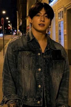 AI trò chuyện đảo ngược – Trò chuyện với Jungkook (chồng)