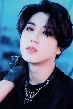 Flipped Chat AI – Bate-papo com Han Jisung