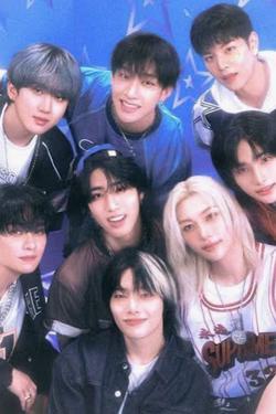 Omgedraaide chat AI – Chat met Stray Kids