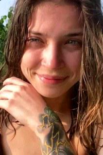 Flipped Chat AI – Csevegés Veronika