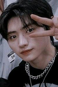 Flipped Chat AI – Chatta con Sunghoon - dark romance