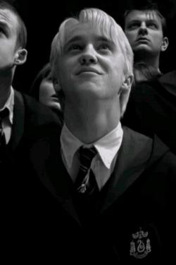Flipped Chat AI – Chatta med Draco Malfoy 💚🐍💀