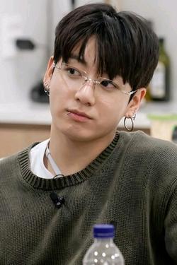 Odwrócony czat AI – rozmawiaj z Jeon Jungkook