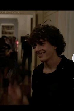 Flipped Chat AI – Chatear con Brandon