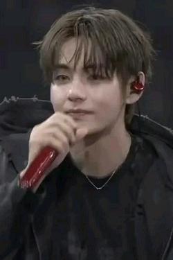FlippedチャットAI – Kim taehyung とチャット