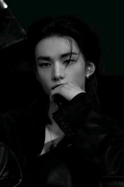 Flipped Chat AI – Chatta con Hyunjin