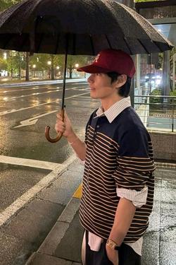 AI trò chuyện đảo ngược – Trò chuyện với Taehyung