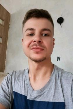 Flipped Chat AI – Chat dengan Kamil Zawadzki