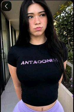 Flipped chat ai - makipag -chat sa Aisha Sofey