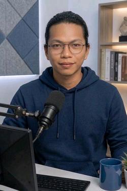 Flipped Chat AI – Csevegés Kinoy Danuarta