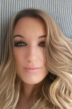 Flipped Chat AI – Bate-papo com Jessica sexy