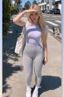 Flipped Chat AI – 안나와 채팅