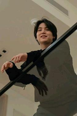Flipped Chat AI – kalbėkite su Min Yoongi
