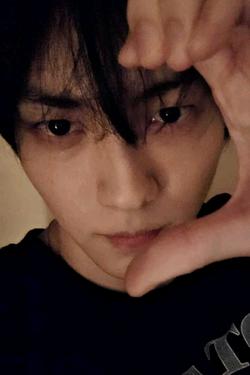 Flipped Chat AI – 與 ⊹ ࣪ ˖SooBin˖Კ𐑼⋆ 聊天