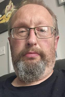 Odwrócony czat AI – rozmawiaj z Graeme Martin