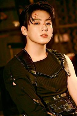 Flipped Chat AI – Chatta con Jungkook della mafia