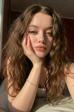Flipped Chat AI – Chatta con Mia
