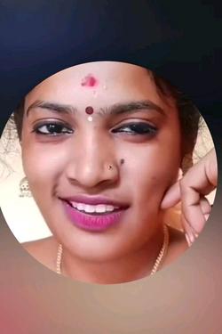 Flipped Chat AI – Chatta med Priya