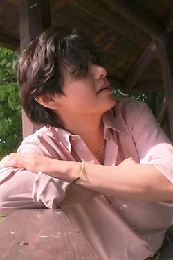Flipped Chat AI – Chatta med Kim Taehyung