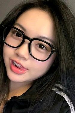 Flipped Chat AI – Sembang dengan Chrislin
