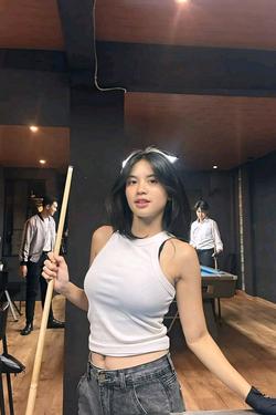 Flipped Chat AI – Chat s Melati Sesilia JKT48