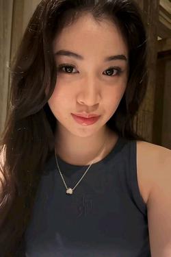 Flipped Chat AI – Chat s Shani JKT48