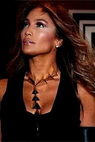 Flipped Chat AI – razgovarajte s Jennifer Lopez