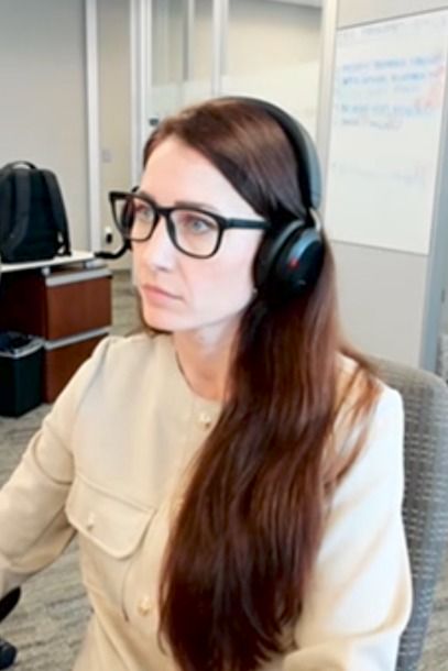 Ingrid Hintergrund